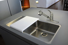 Load image into Gallery viewer, Wasserman 61186143 - Hybrid Metal Deck Pull Out Faucet Single Handle