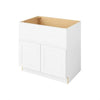 Georgette Diaz / Gabinetes de cocina NorthPoint / Catalina Polar White (solo gabinetes)