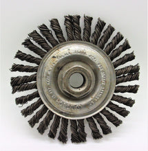 Load image into Gallery viewer, BOSCH WB557 - 4&quot; Stringer Bead Knotted Wire Wheel St M14 X 2 Arbor&quot;