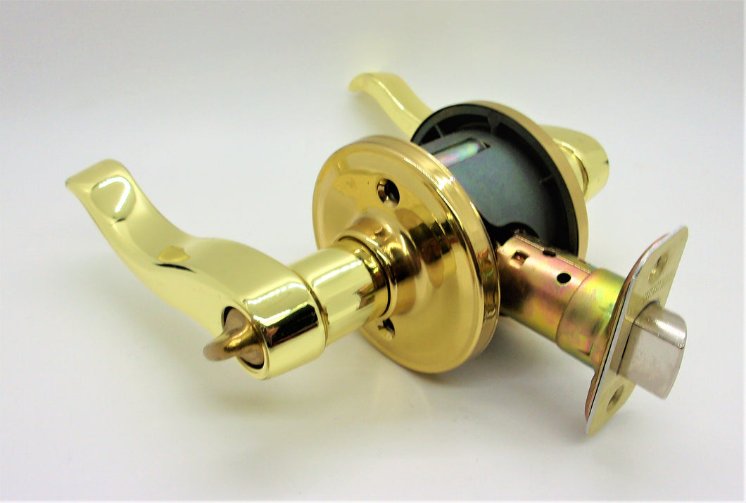 Weiser Lock LA330, C3, B, RH RLR1 Corsair Bright Brass Privacy Lever Set
